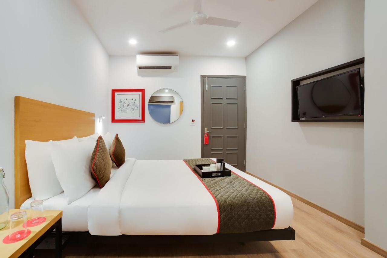 Oyo Townhouse 019 Anand Vihar Hotel Nuova Delhi Esterno foto