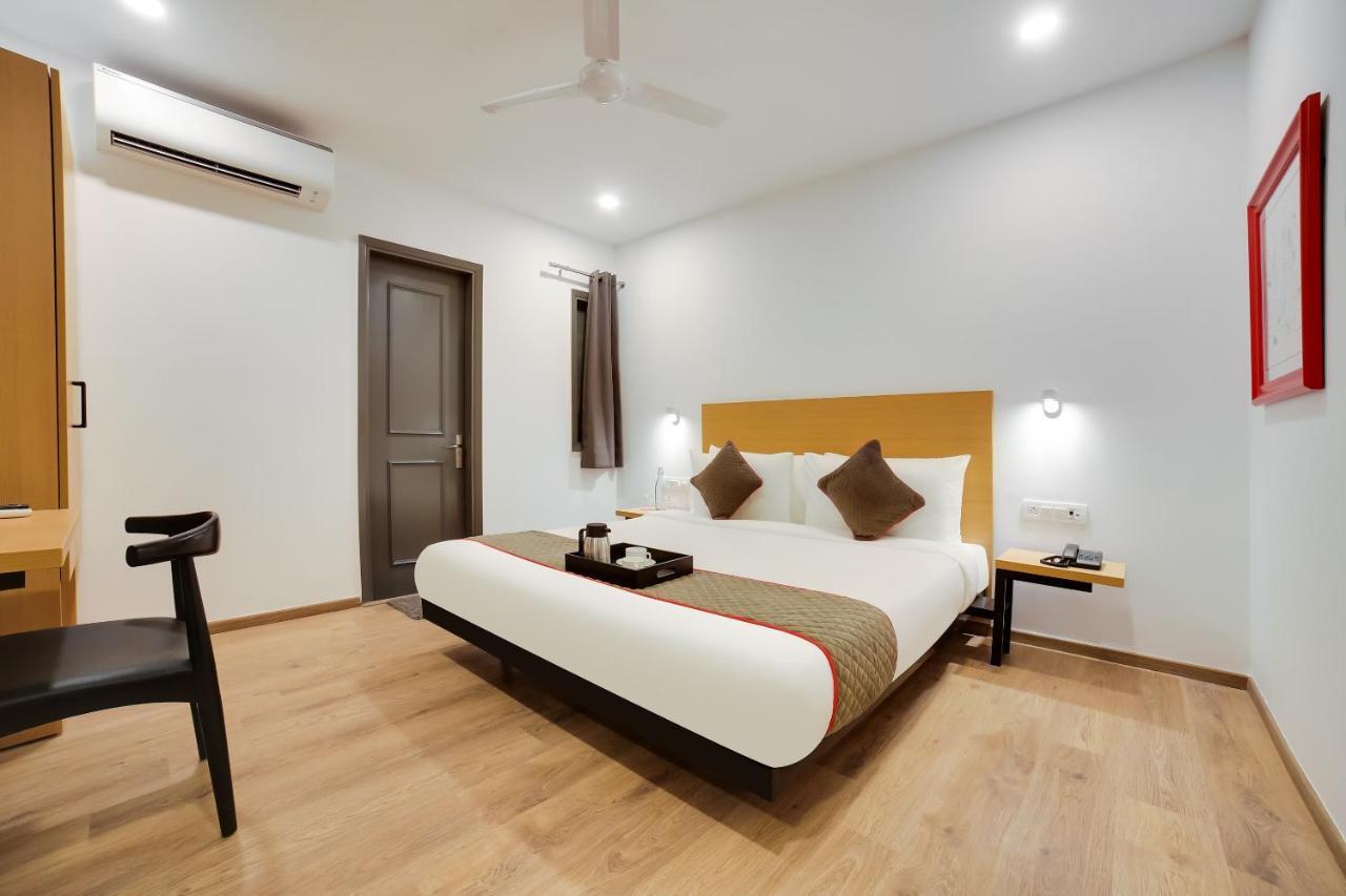 Oyo Townhouse 019 Anand Vihar Hotel Nuova Delhi Esterno foto