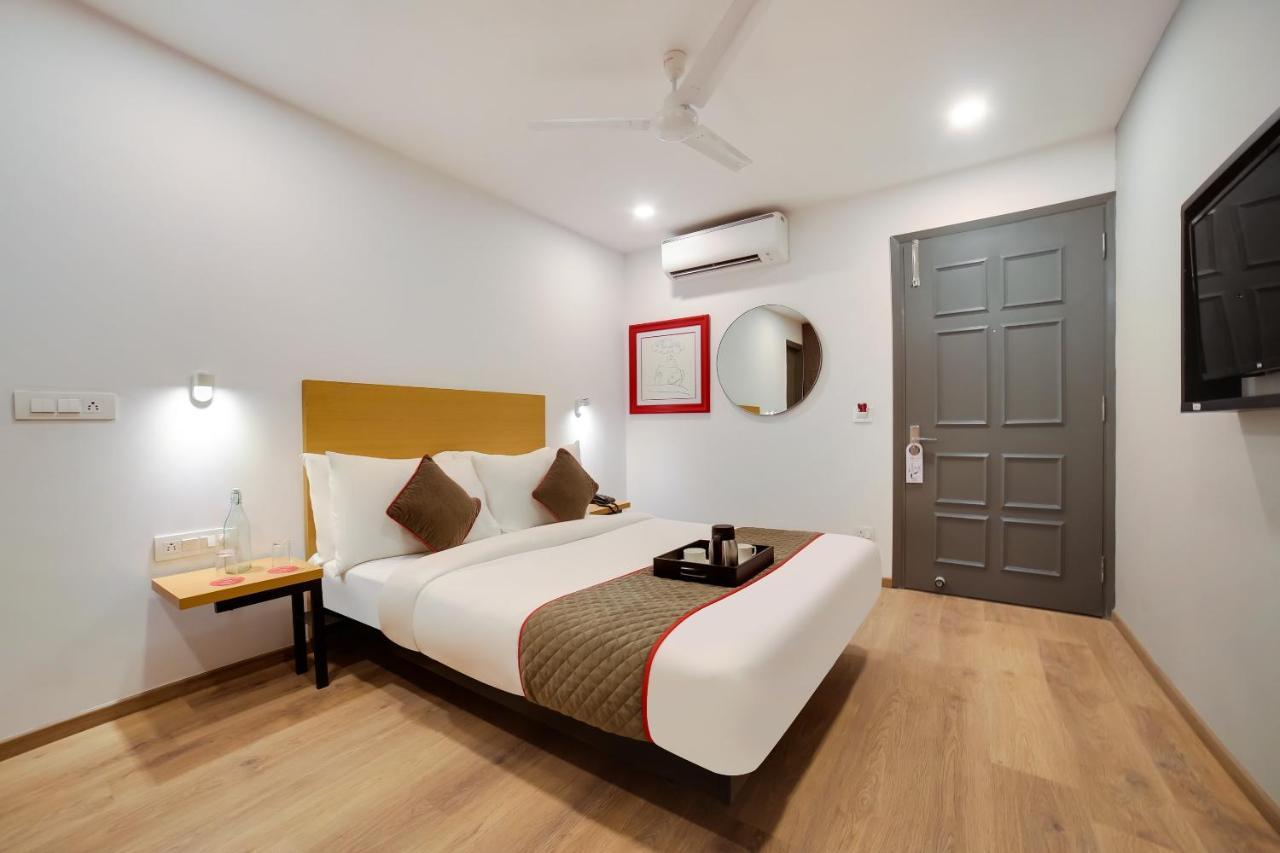Oyo Townhouse 019 Anand Vihar Hotel Nuova Delhi Esterno foto